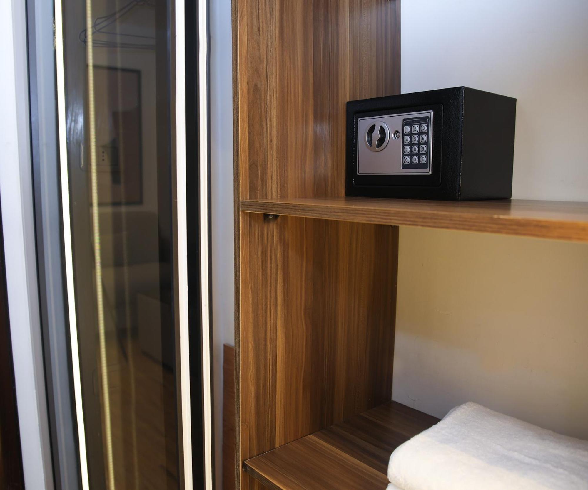 Spark Plaza Hotel Amán